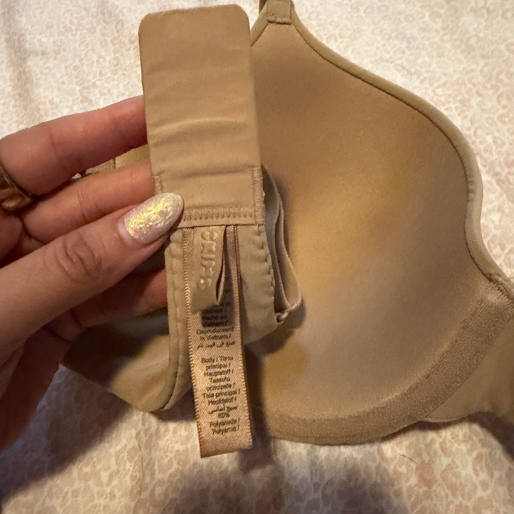 SKIMS Fits everybody bra - Picture 10 of 15